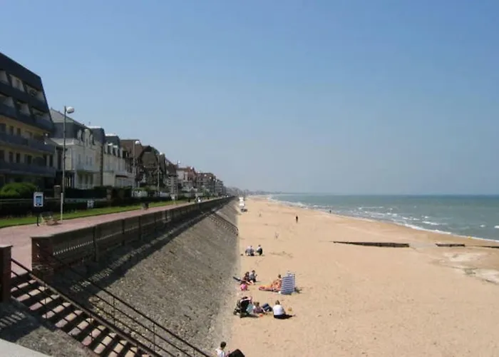 2 Pièces à 500 M Des Plages Et Du Centre * Cabourg