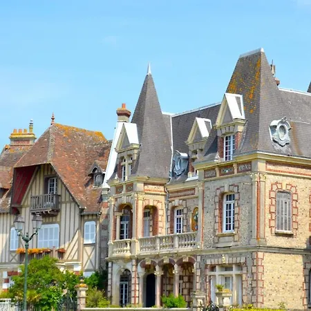 2 Pièces à 500 M Des Plages Et Du Centre Cabourg