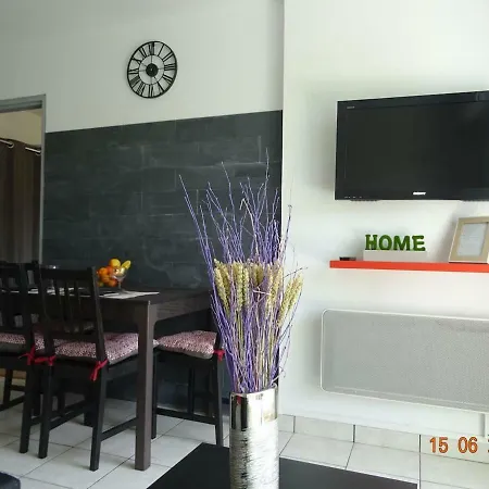 2 Pieces A 500 M Des Plages Et Du Centre *