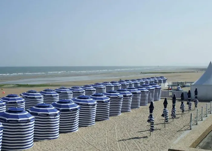 2 Pieces A 500 M Des Plages Et Du Centre *